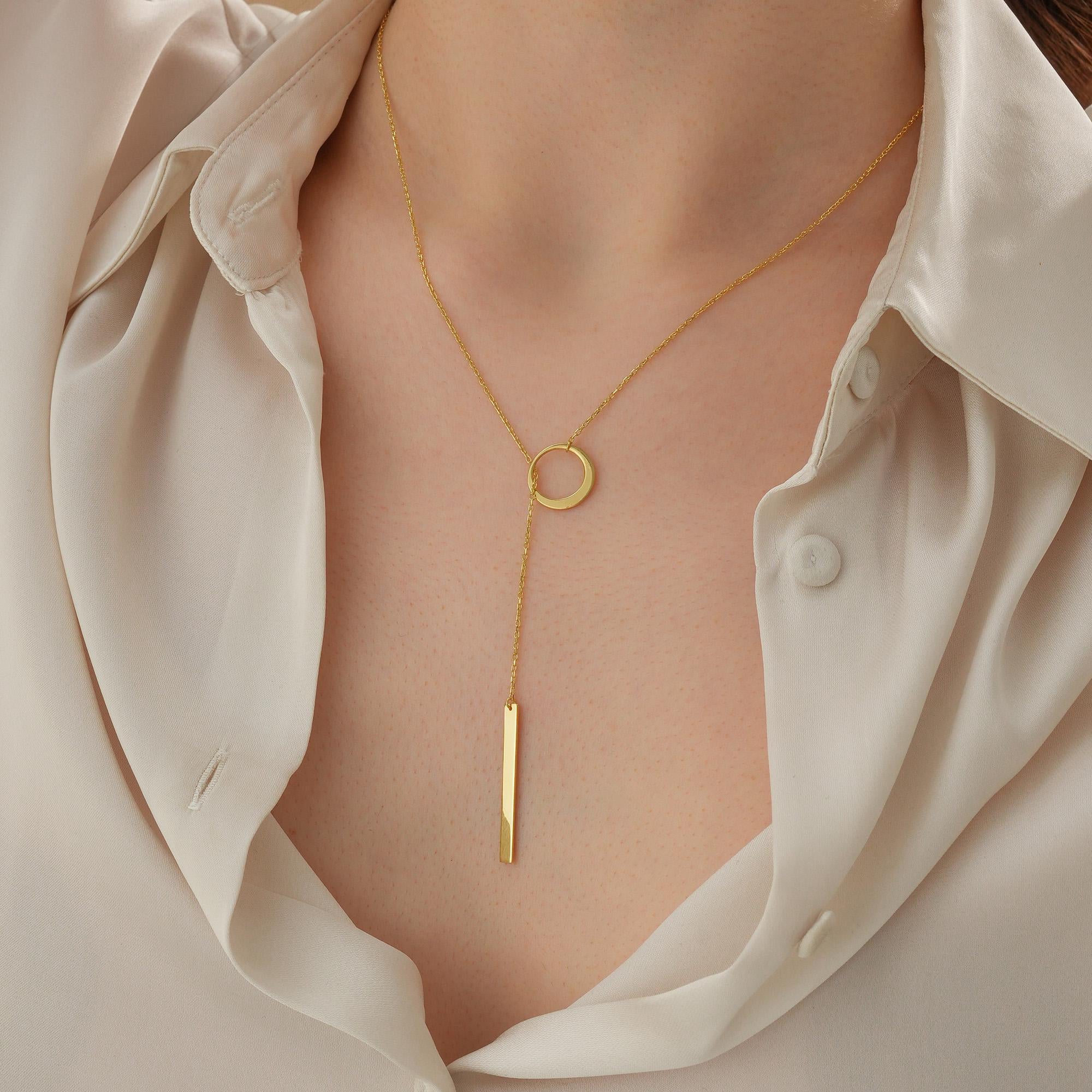 Circle and Bar Lariat Necklace in Gold, Dainty Y Necklace for Women, Modern Drop Bar Pendant