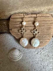 Freshwater Pearl Dangle Earrings