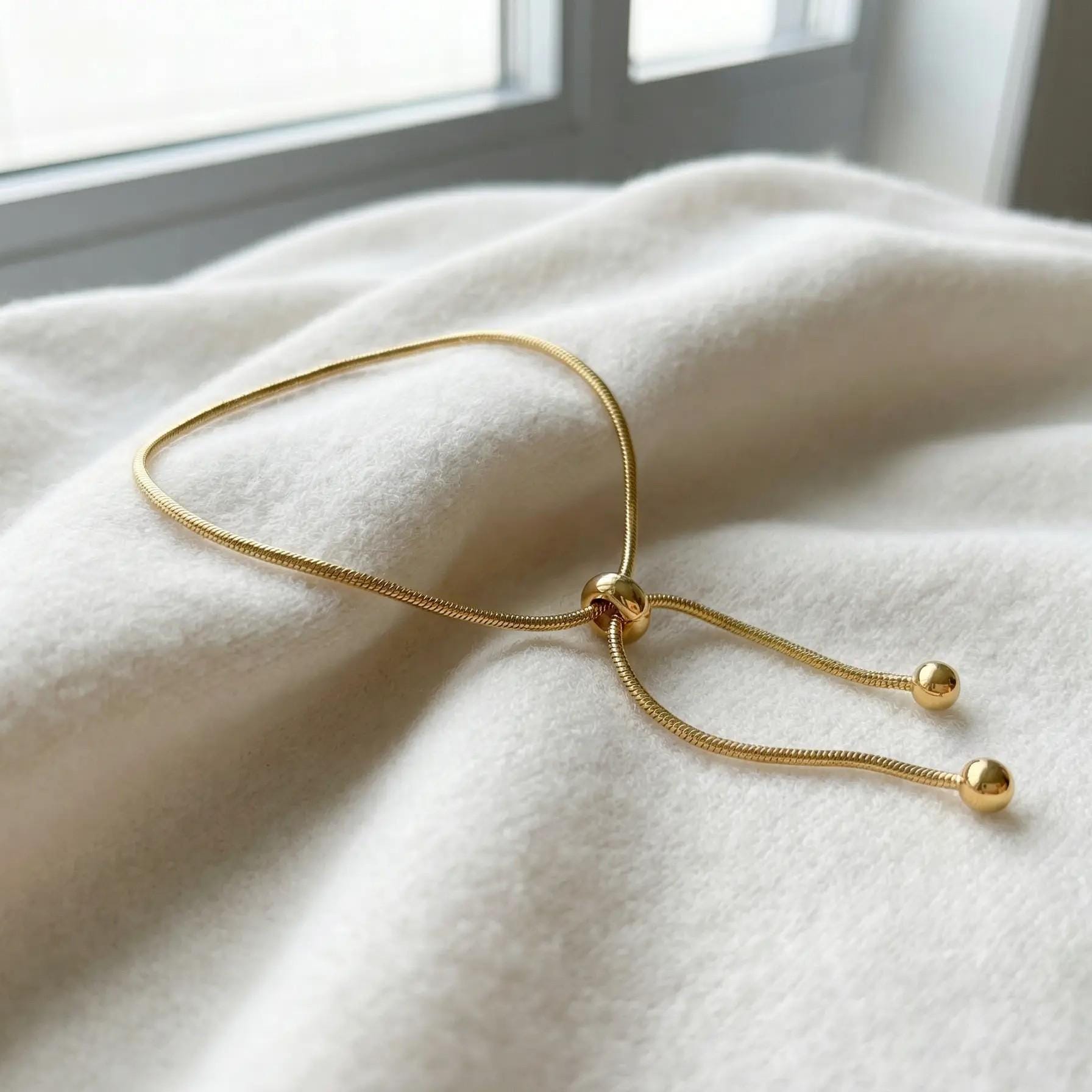 Gold Sliding Bracelet – Minimalist Adjustable Jewelry